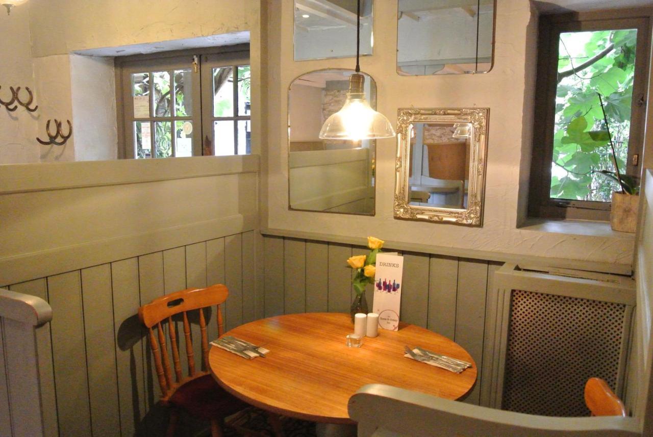 The Horse & Jockey Inn ไนท์ตัน ภายนอก รูปภาพ